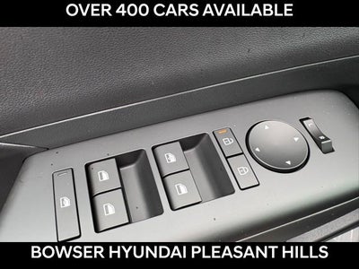 2026 Hyundai KONA SE AWD