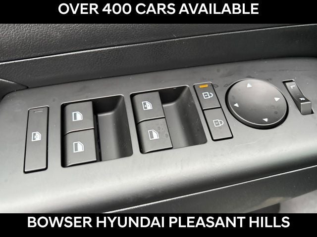 2026 Hyundai KONA SE AWD