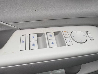 2026 Hyundai KONA SE AWD