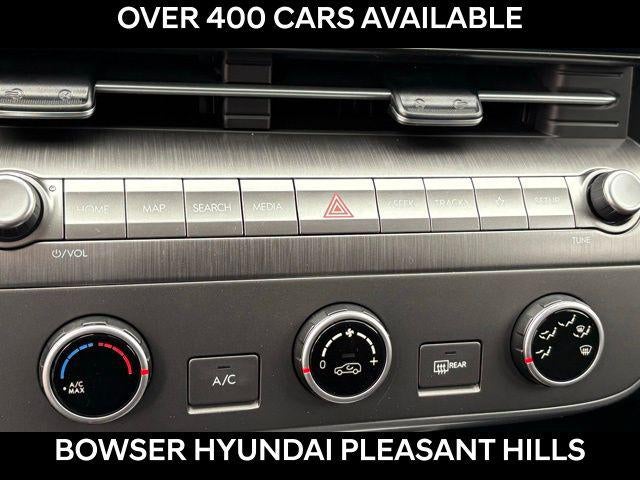 2026 Hyundai KONA SE AWD