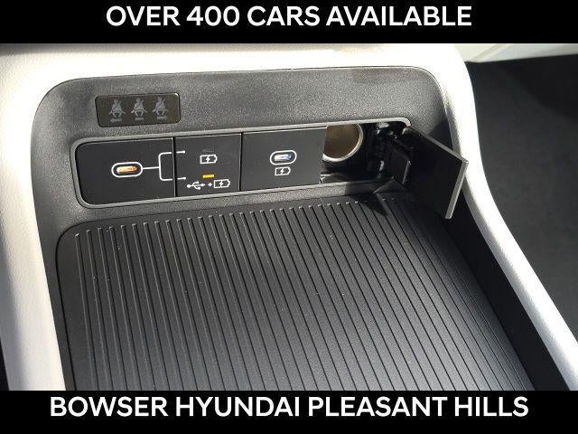 2026 Hyundai KONA SE AWD