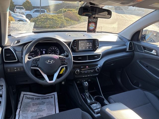 2021 Hyundai TUCSON SE