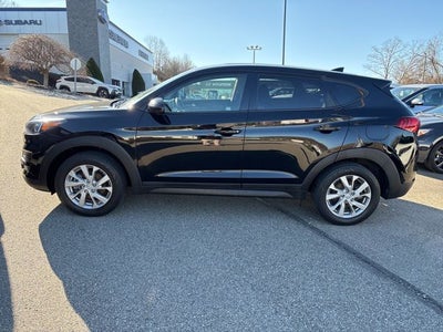 2021 Hyundai TUCSON SE