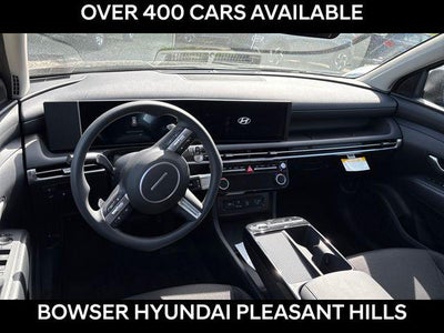 2026 Hyundai TUCSON HYBRID SEL AWD