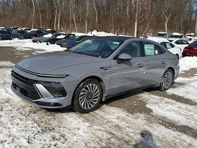 2026 Hyundai SONATA HYBRID SEL