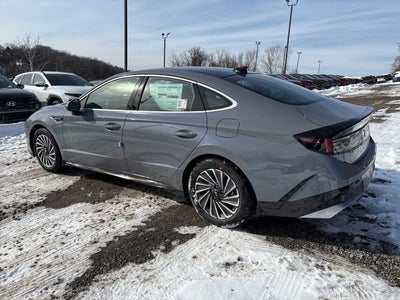 2026 Hyundai SONATA HYBRID SEL