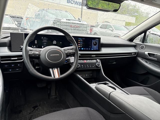 2024 Hyundai SONATA HYBRID SEL