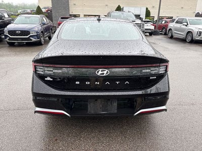 2024 Hyundai SONATA HYBRID SEL