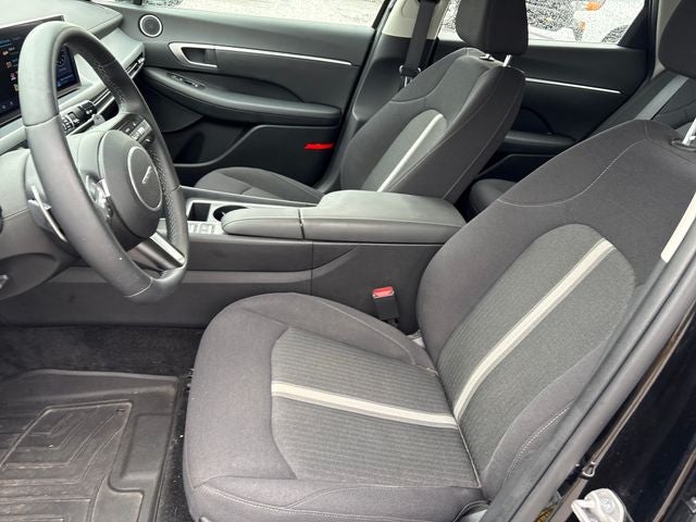 2024 Hyundai SONATA HYBRID SEL