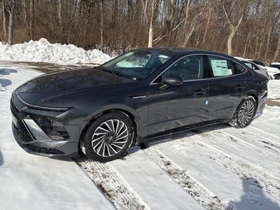 2026 Hyundai SONATA HYBRID SEL