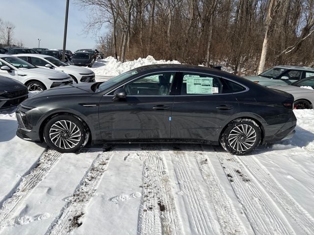 2026 Hyundai SONATA HYBRID SEL