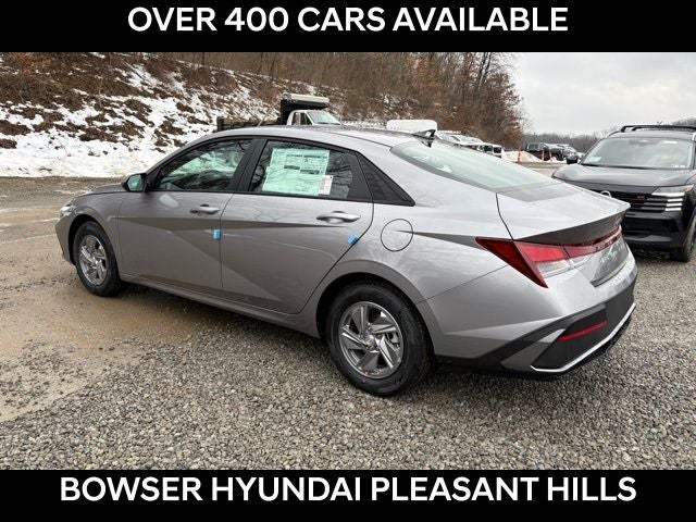 2026 Hyundai ELANTRA SE