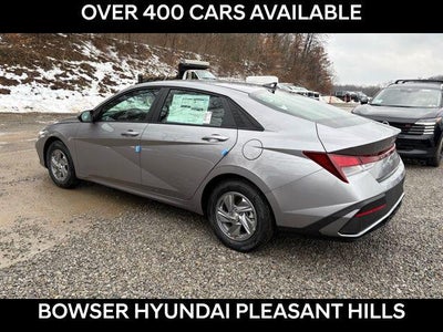 2026 Hyundai ELANTRA SE