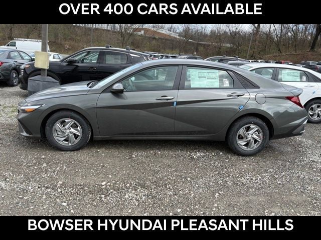 2026 Hyundai ELANTRA SE