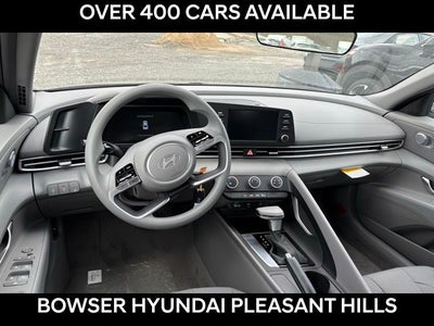 2026 Hyundai ELANTRA SE