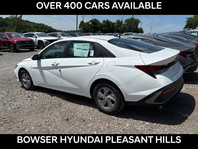 2026 Hyundai ELANTRA SE