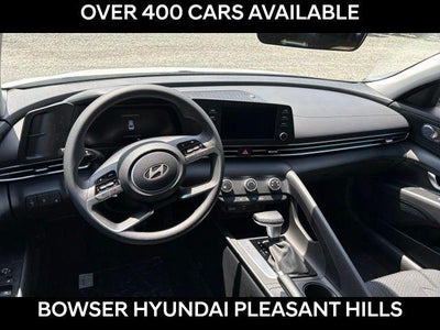 2026 Hyundai ELANTRA SE