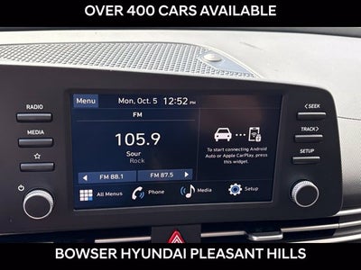 2026 Hyundai ELANTRA SE