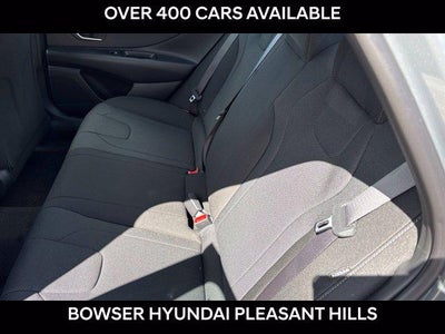 2026 Hyundai ELANTRA SE