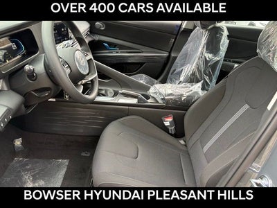 2026 Hyundai ELANTRA SE