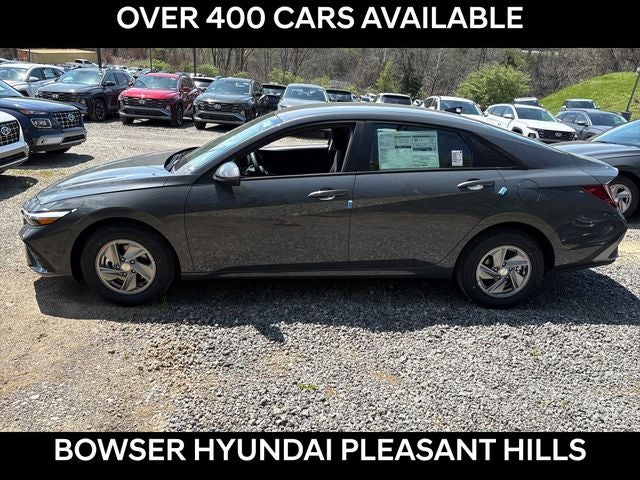 2026 Hyundai ELANTRA SE