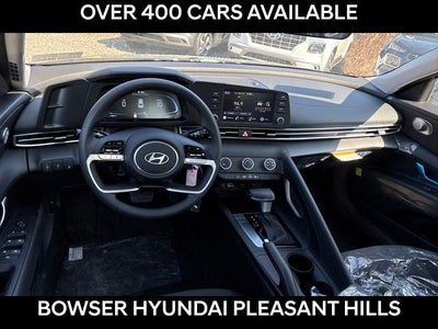 2026 Hyundai ELANTRA SE