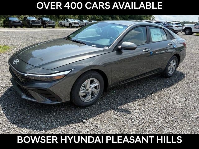2026 Hyundai ELANTRA SE