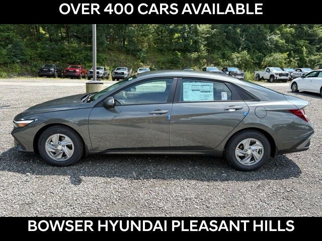 2026 Hyundai ELANTRA SE