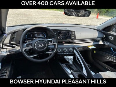 2026 Hyundai ELANTRA SE