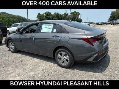 2026 Hyundai ELANTRA SE