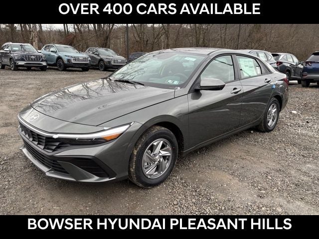 2026 Hyundai ELANTRA SE