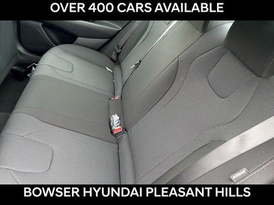 2026 Hyundai ELANTRA SE
