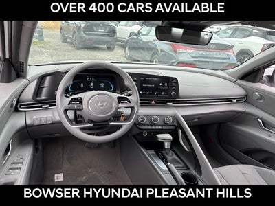 2026 Hyundai ELANTRA SE