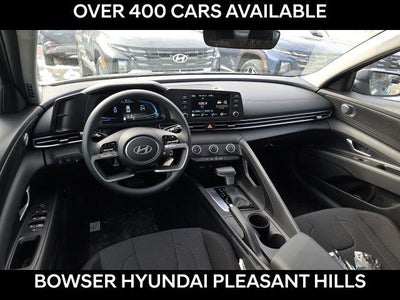 2026 Hyundai ELANTRA SE