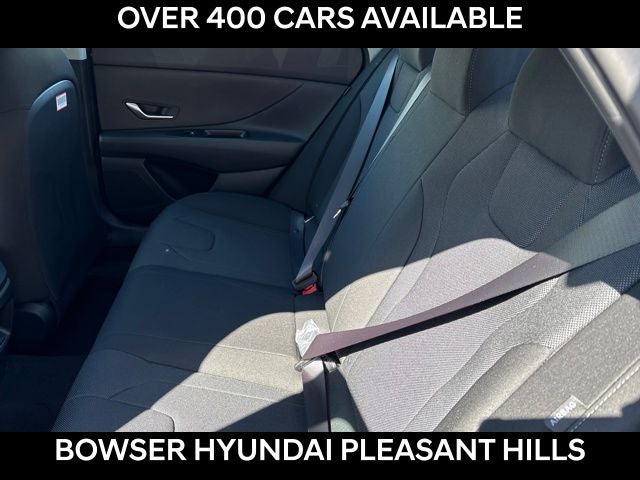 2026 Hyundai ELANTRA SE