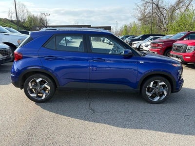 2023 Hyundai VENUE SEL