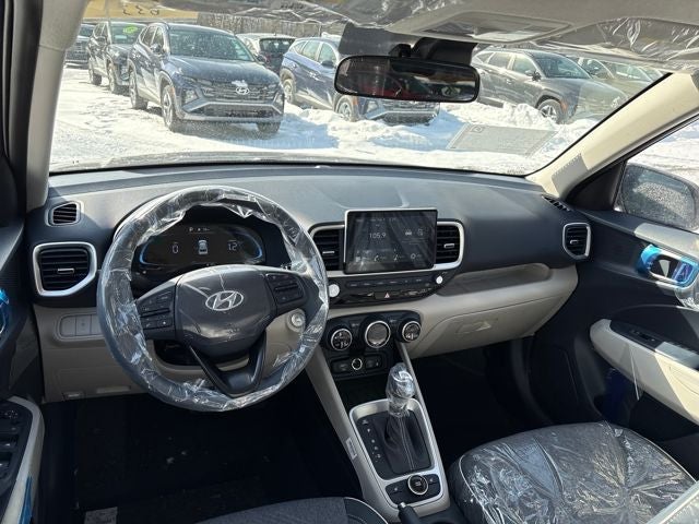 2026 Hyundai VENUE SEL W/Two-Tone Roof