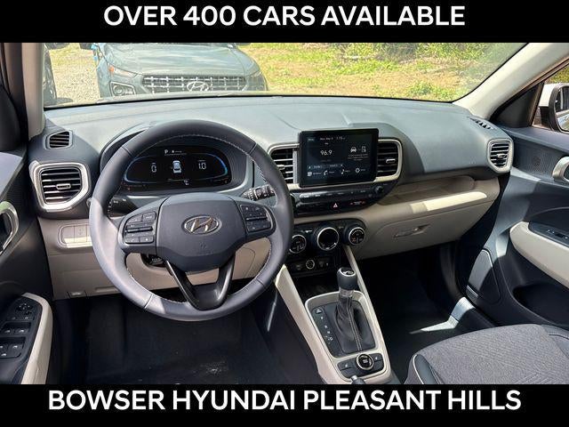 2026 Hyundai VENUE SEL W/Two-Tone Roof