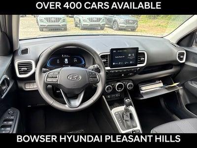 2026 Hyundai VENUE SEL W/Two-Tone Roof