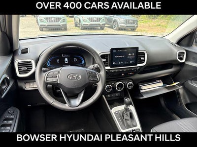 2026 Hyundai VENUE SEL W/Two-Tone Roof
