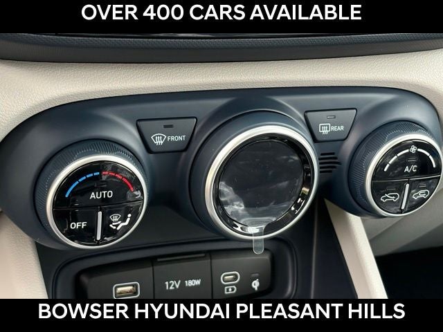 2026 Hyundai VENUE SEL W/Two-Tone Roof