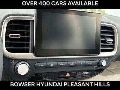 2026 Hyundai VENUE SEL W/Two-Tone Roof