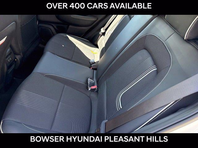 2026 Hyundai VENUE SEL W/Two-Tone Roof