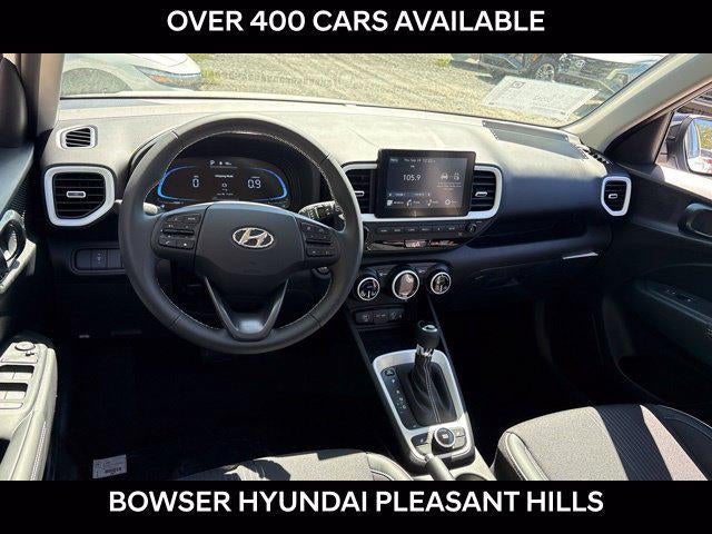 2026 Hyundai VENUE SEL W/Two-Tone Roof