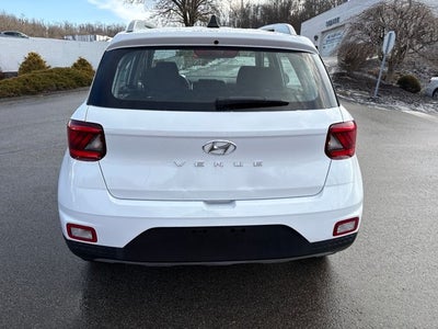 2022 Hyundai VENUE SEL