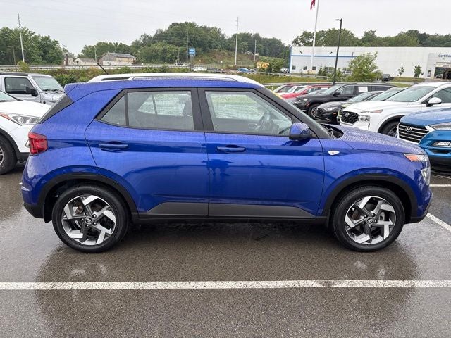 2023 Hyundai VENUE SEL