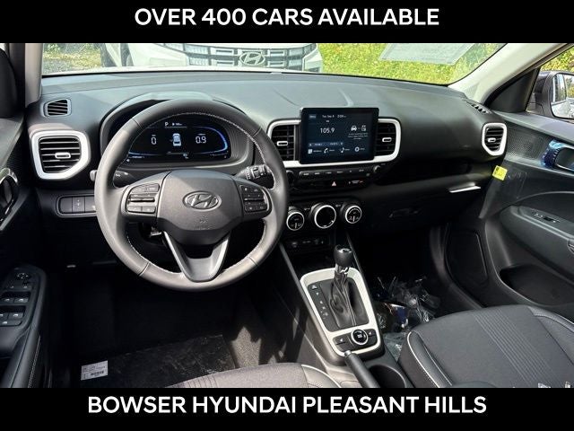 2026 Hyundai VENUE SEL W/Two-Tone Roof