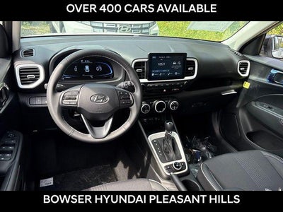 2026 Hyundai VENUE SEL W/Two-Tone Roof