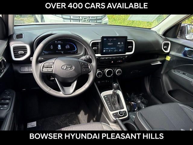 2026 Hyundai VENUE SEL W/Two-Tone Roof