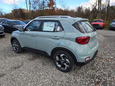 2026 Hyundai VENUE SEL